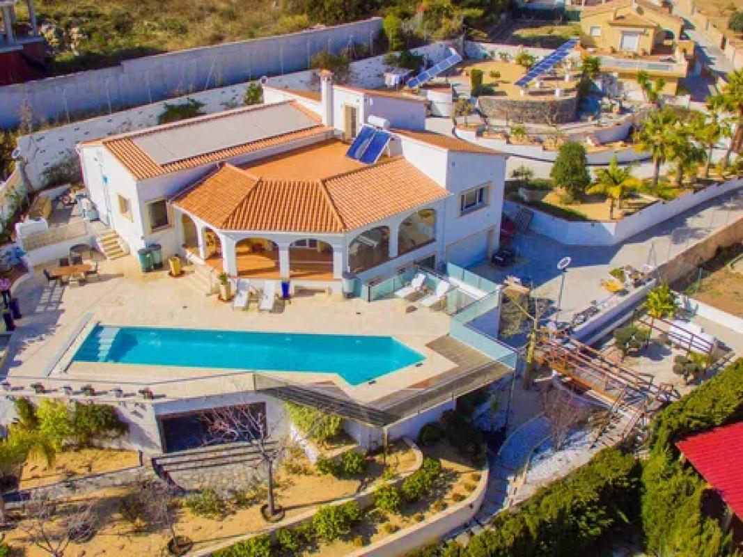 Sale of independent chalet in CUCARRES LES, Calpe
 photo 4