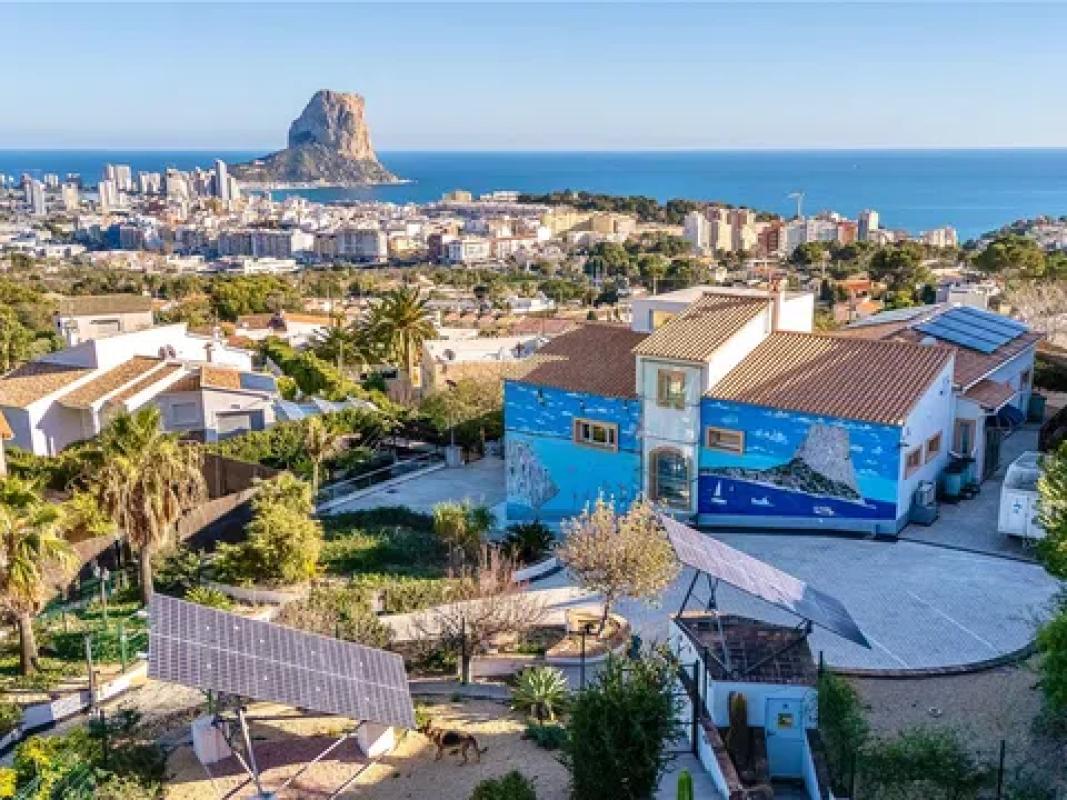 Sale of independent chalet in CUCARRES LES, Calpe
 photo 5