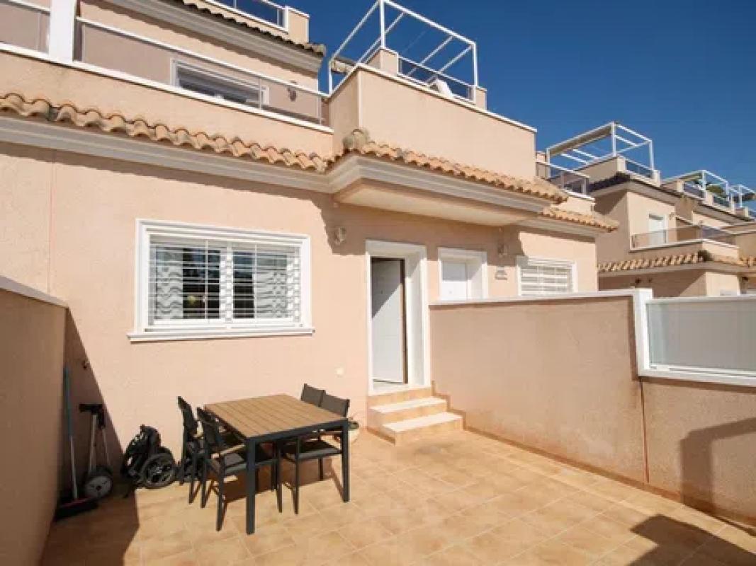 Duplex sale in Barrio Los Balcones - Los Altos del Edén, Torrevieja photo 3