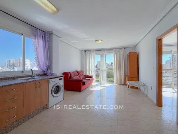 Продажа квартиры на Barrio Nueva Torrevieja, Торревьеха
thumbnail 1