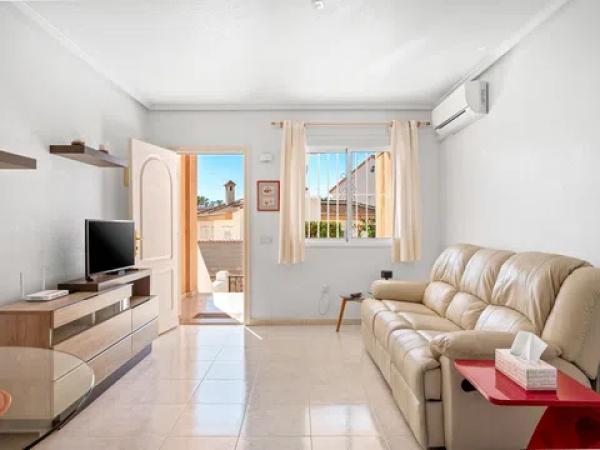 Chalet adosado photo 3