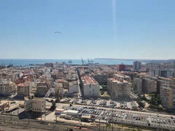 Sale of flat in Calle Bono Guarner, 21, Alicante
 photo 4