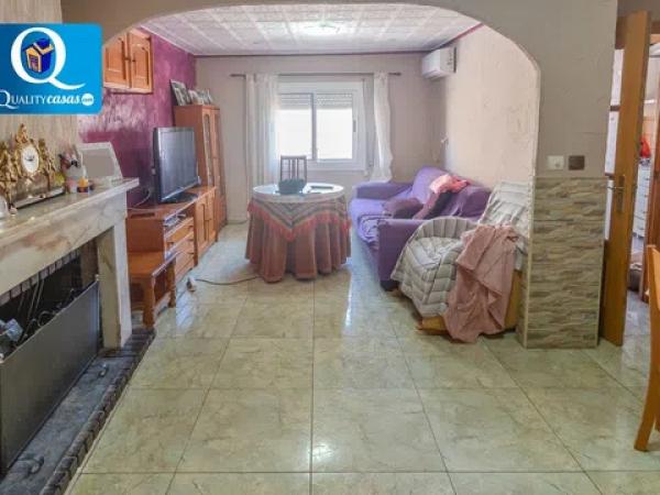 Independent chalet for sale in Agost, August
 photo 1