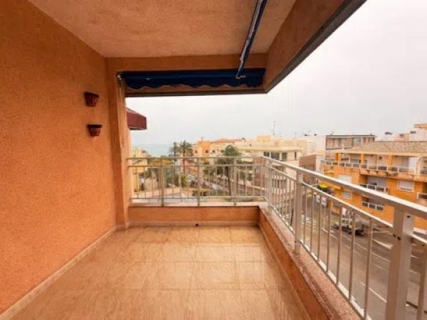 Venta de piso en Calle Pío XII, Pilar de la Horadada
 photo 1