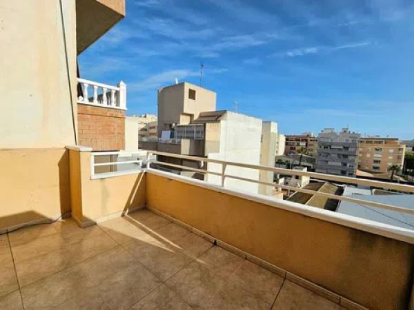 Ático en venta en Barrio Centro - Muelle Pesquero, Torrevieja photo 1