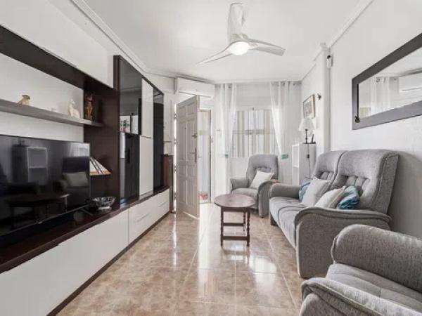 Venta de piso en Calle Lope de Vega, Orihuela
thumbnail 1