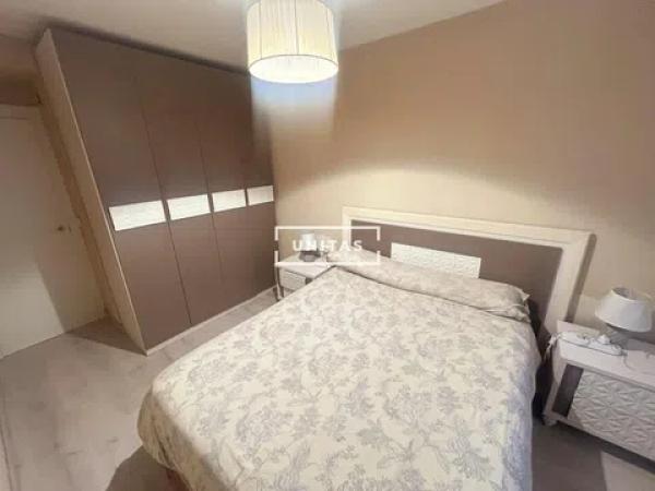 Продажа квартиры на Calle de Benefactora Remedios Uriarte, 2, Аликанте / Алакант
 photo 3