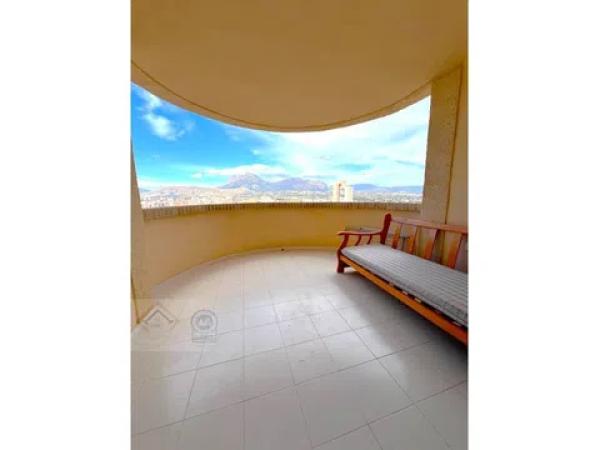Venta de piso en Calle de Viena, Benidorm
 photo 2
