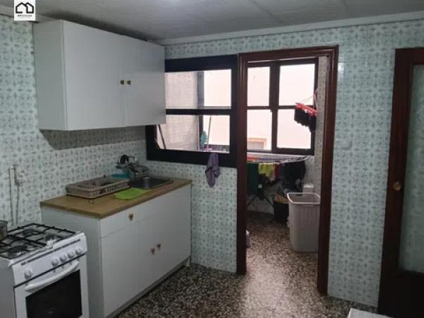 Venta de piso en Barrio Carrús Este, Elche / Elx
thumbnail 2