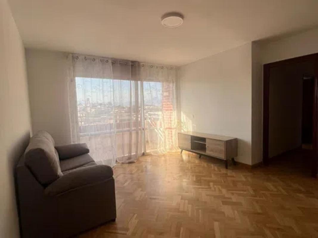 Venta de piso en Calle Cronista Vicente Martínez Morellá, Alicante / Alacant
photo 4