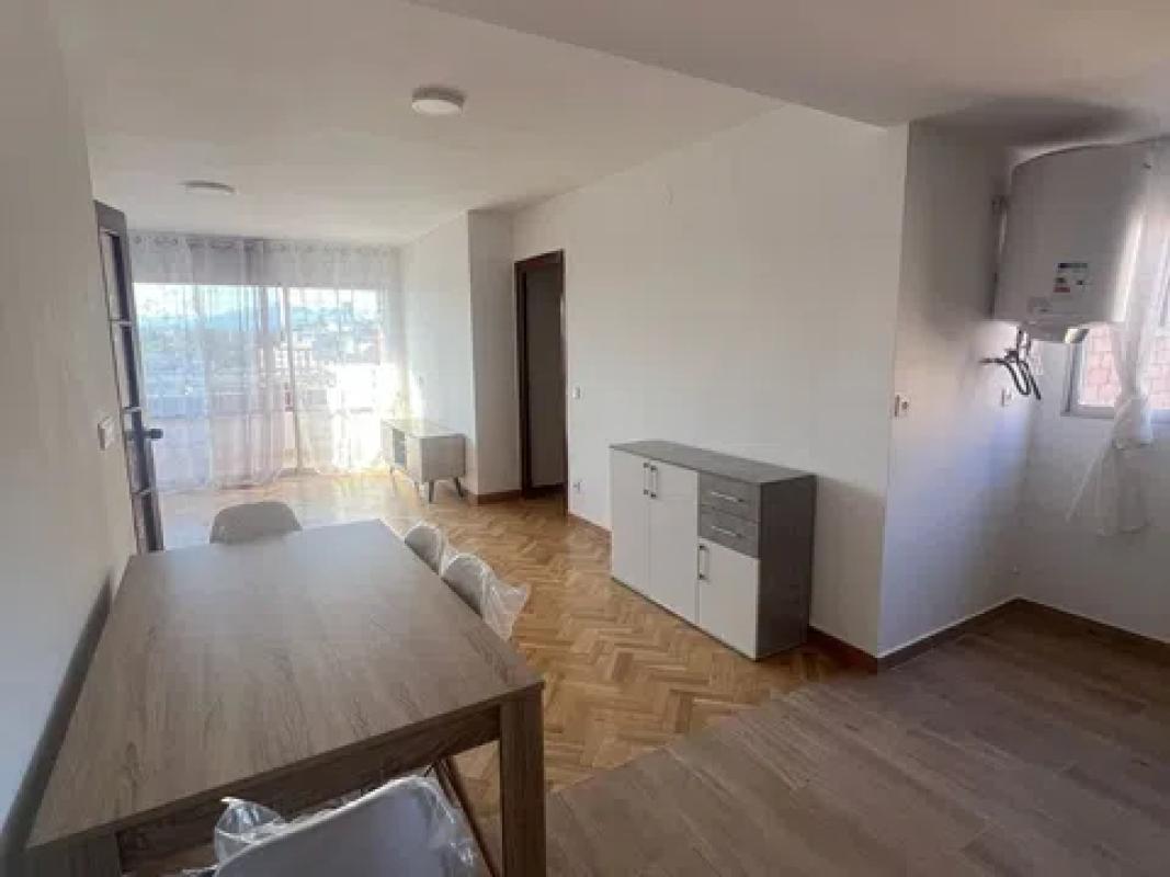 Venta de piso en Calle Cronista Vicente Martínez Morellá, Alicante / Alacant
photo 5