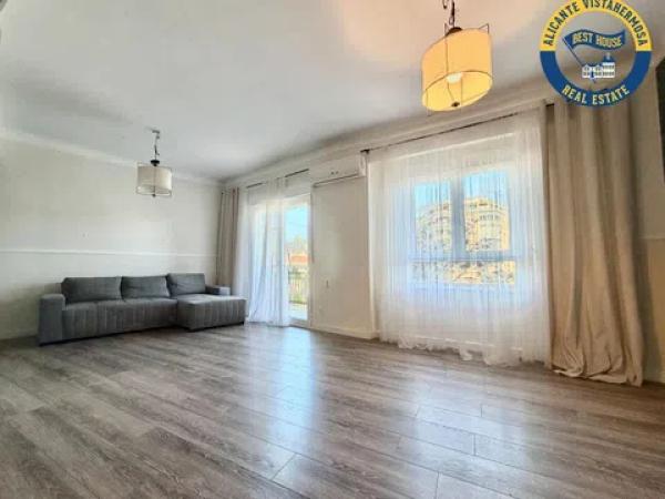 Продажа квартиры на Plaza Manila, Аликанте / Алакант
 photo 2