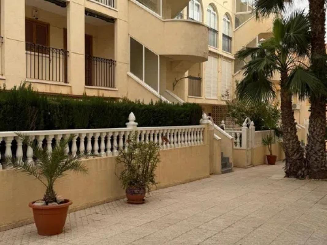 Venta de piso en Barrio La Zenia, Orihuela
 photo 4