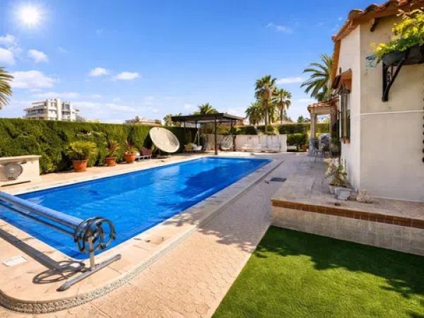 Casa independiente photo 1