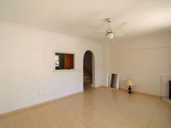 Chalet adosado en CL Canarias photo 4