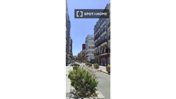 Mieszkanie do wynajęcia w , Walencja thumbnail 1
