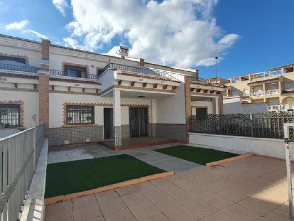 Chalet pareado en calle la Clevilla, 21 photo 2
