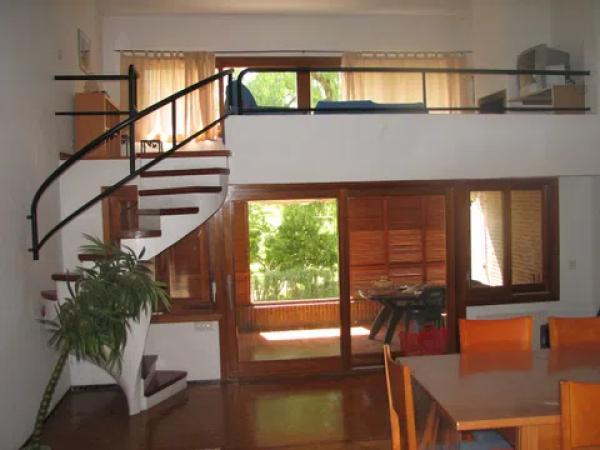 Chalet adosado en calle Manolo Morán, 43 thumbnail 1