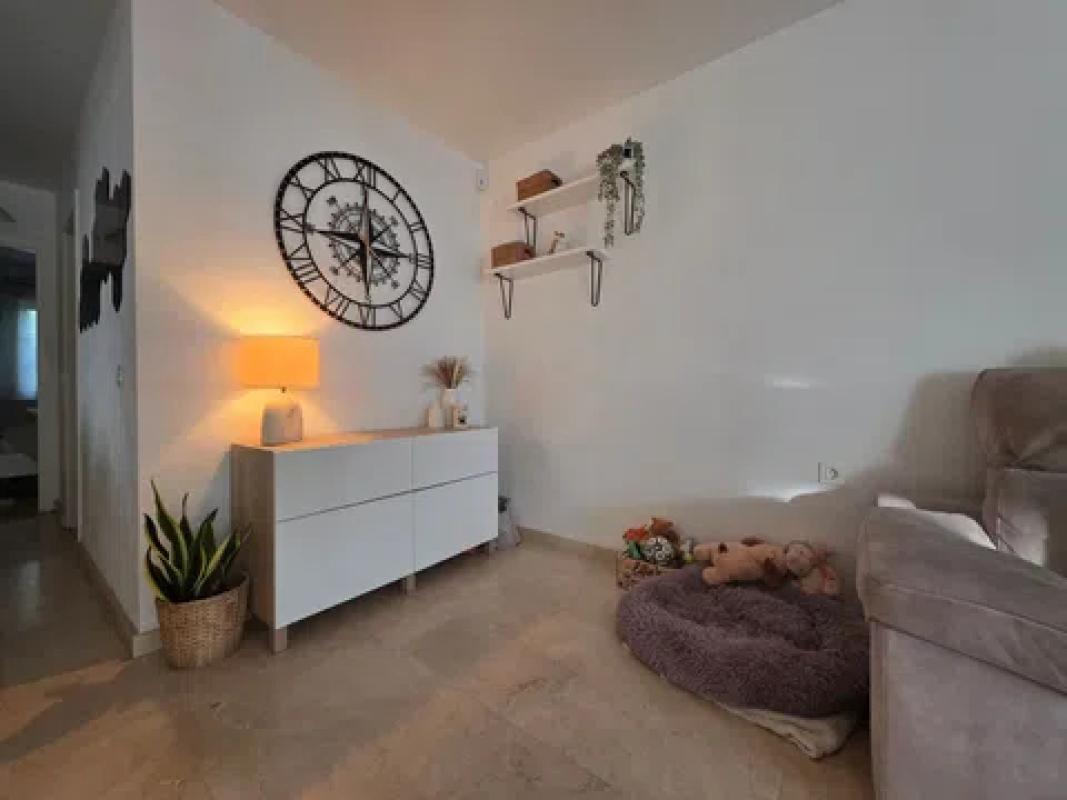 Sale of apartment in Calle Canal de La Mancha, 22, Orihuela
 photo 5