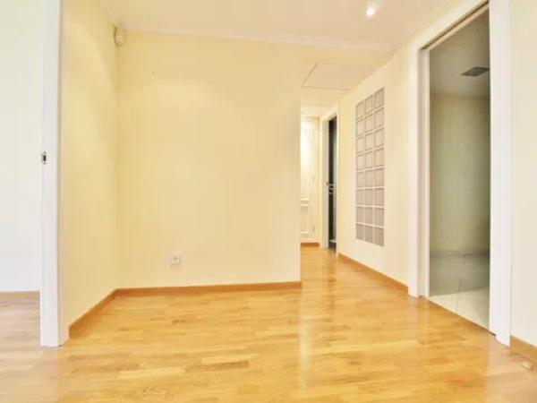 Sale of flat in Barrio Ensanche-Diputación, Alicante
 photo 4