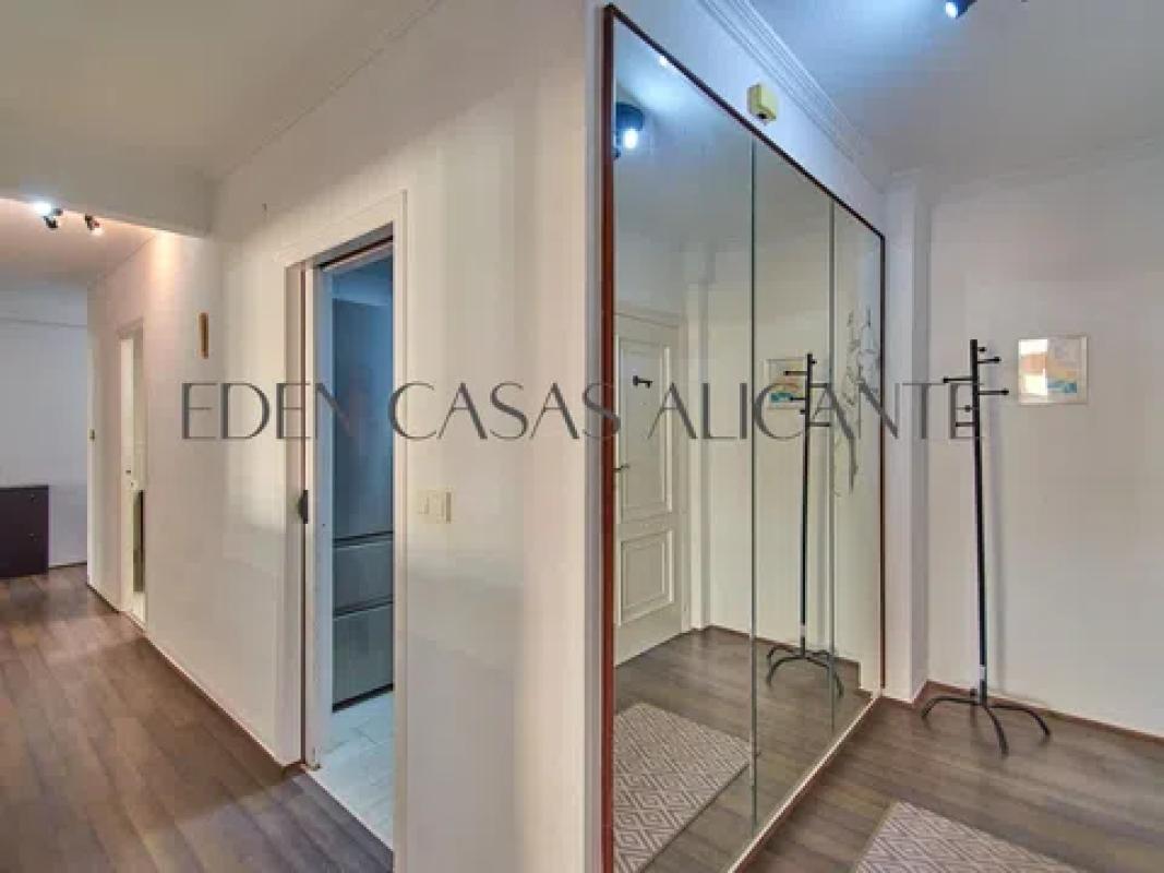 Продажа квартиры на Avenida de Germanies, 22, Эль Кампельо
photo 5