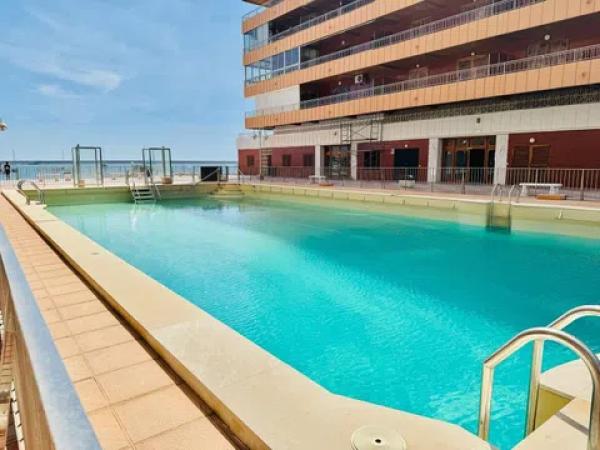 Sale of flat in Barrio El Acequión, Torrevieja
 photo 1