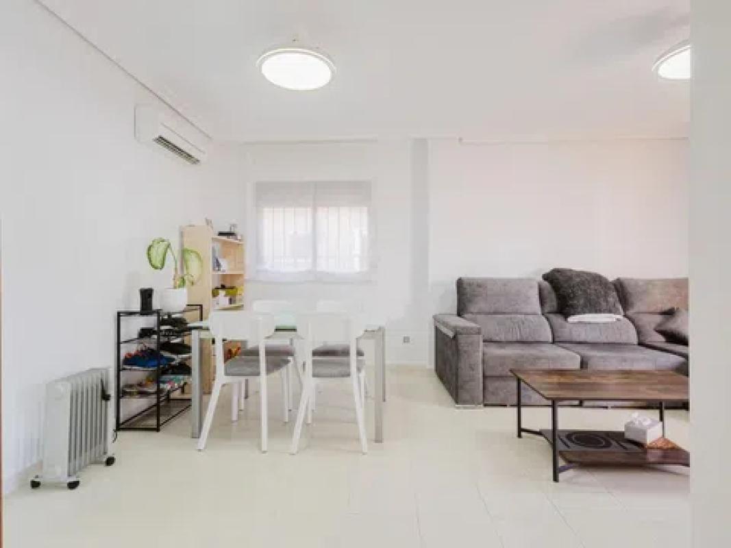 Sprzedaż niezależnego domku jednorodzinnego w  Barrio Parque Acuático - Sector 25, Torrevieja photo 5