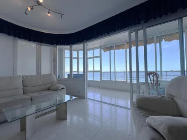 Sale of flat in Barrio Raval Roig-Virgen del Socorro, Alicante
 photo 3