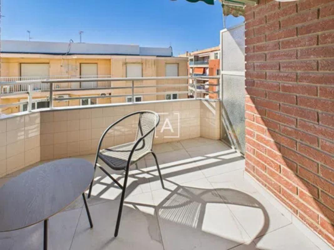 Sprzedaż mieszkania w Barrio El Acequión, Torrevieja
photo 3