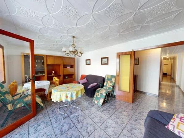 Sale of flat in Avenida Doctor Gregorio Marañón, 68, Torrevieja
 photo 3