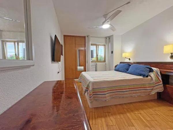 Продажа квартиры на Barrio Ensanche-Diputación, Аликанте / Алакант
 photo 2
