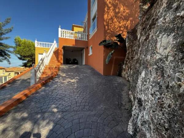 Chalet pareado photo 1