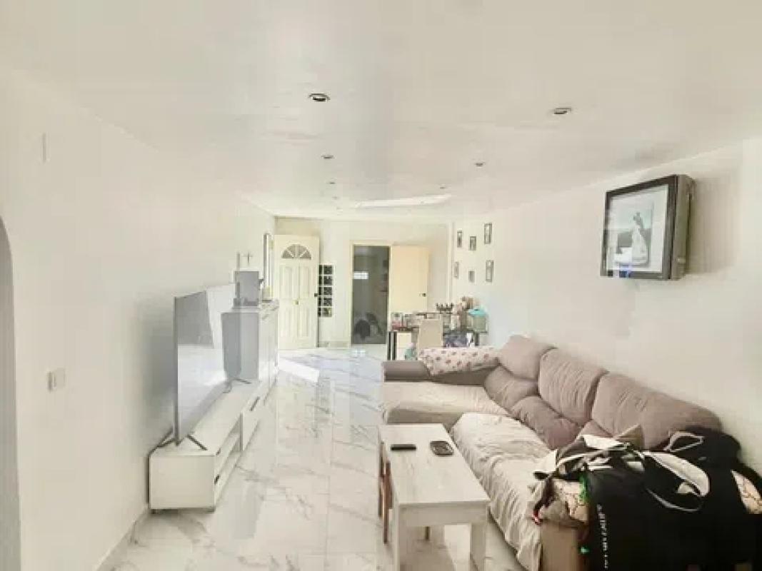 Venta de chalet independiente en punta prima, Torrevieja
photo 1