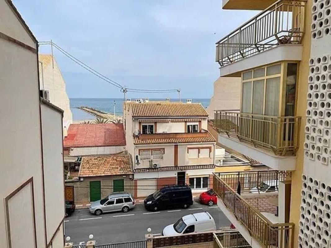 Продажа квартиры на Calle Sant Pere, Эль Кампельо
photo 5