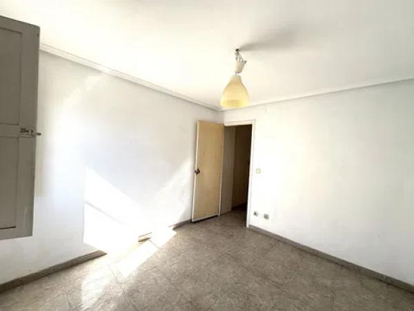 Venta de piso en OLEGARIO DOMARCO SELLER, Elche / Elx
 photo 4
