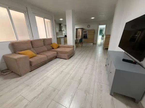 Venta de piso en Barrio Sector V-El Canal, Elche / Elx
thumbnail 2
