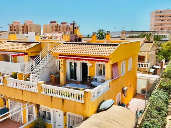 Duplex for sale on Barrio Los Europeos, Torrevieja photo 1