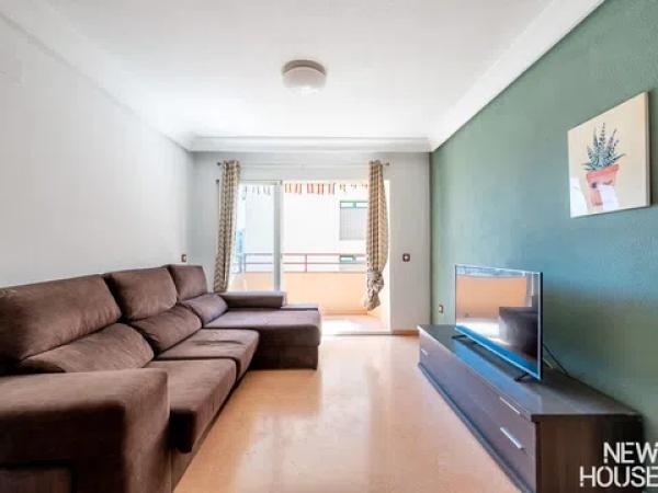 Продажа квартиры на Avenida Esportista Miriam Blasco, Аликанте / Алакант
 photo 2