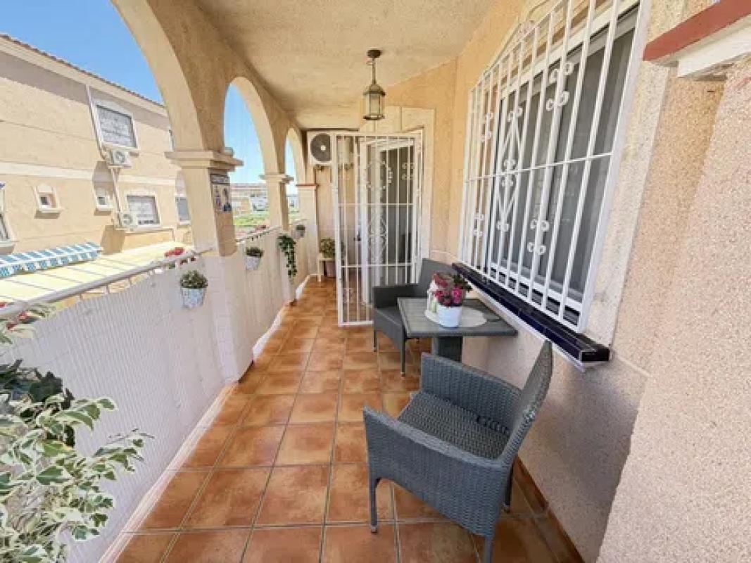 Venta de piso en Barrio La Zenia, Orihuela
photo 5