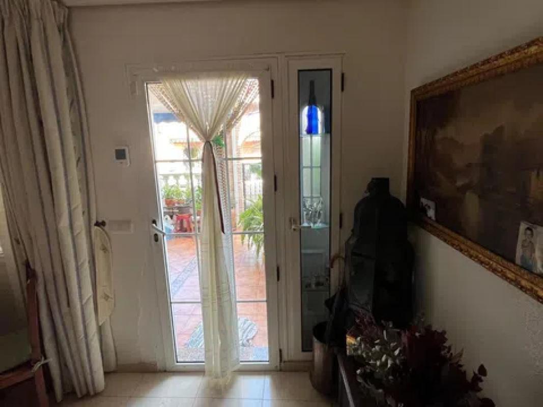 Propiedades en venta y alquiler en España photo 5