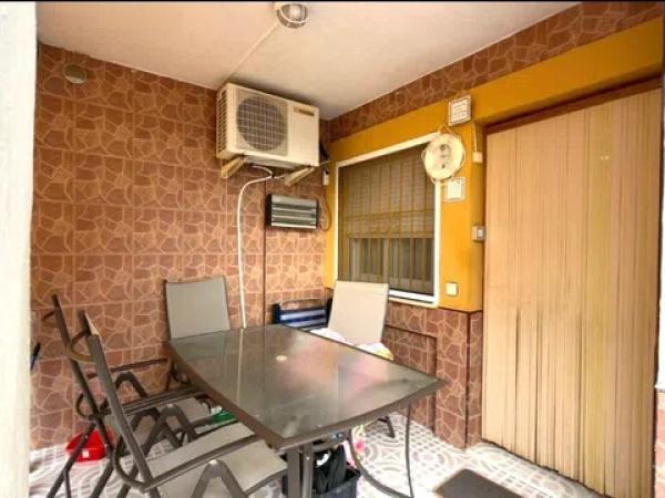 Chalet adosado en Residencial Parque de las Naciones photo 2