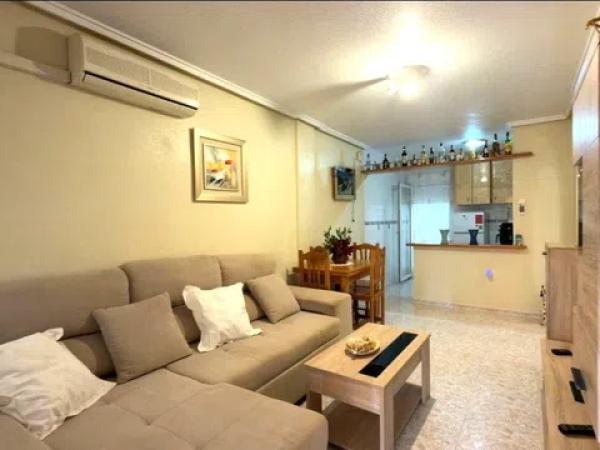 Chalet adosado en Residencial Parque de las Naciones photo 3