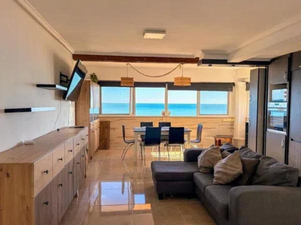 Venta de piso en Avenida Españoles, Torrevieja
thumbnail 3