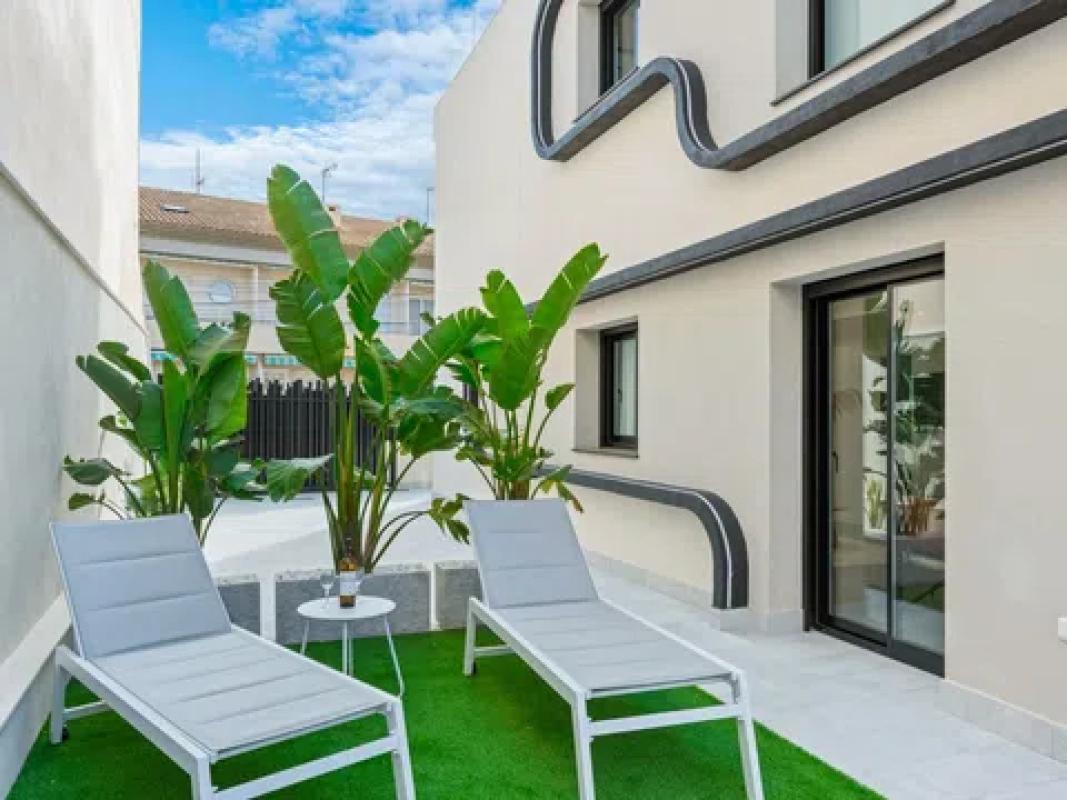 Sprzedaż niezależnego domku jednorodzinnego w Avenida de las Villas, Pilar de la Horadada photo 3
