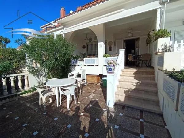 Chalet adosado photo 1