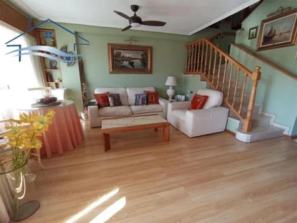 Chalet adosado thumbnail 1