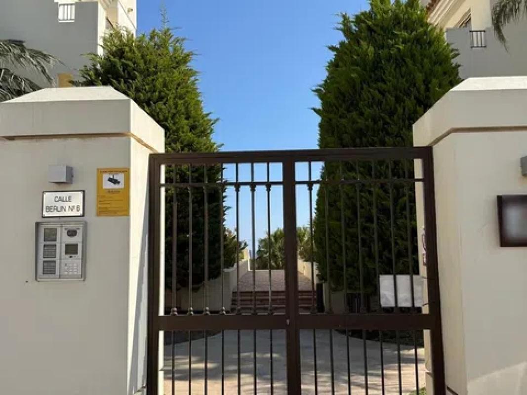 Venta de duplex en Calle Isla Mallorca, 14, Finestrat photo 3