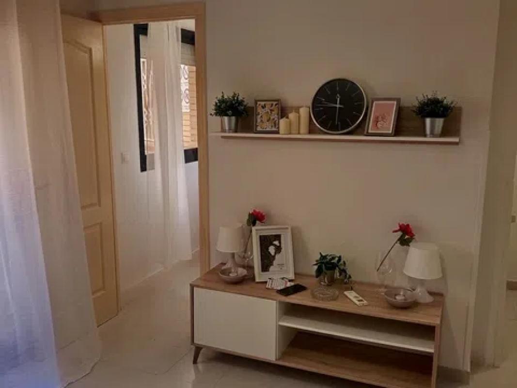 Sprzedaż mieszkania w Calle la Sal, 2, Torrevieja
photo 3