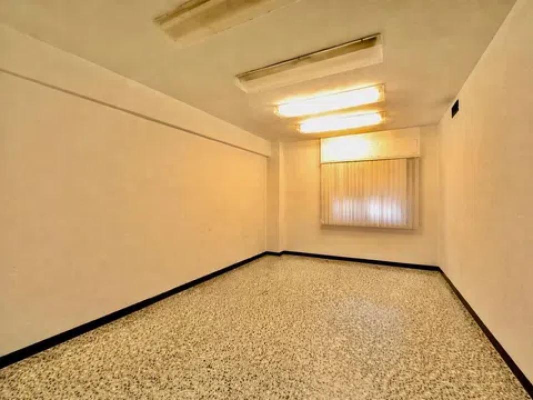 Venta de piso en Plaza de Toros - Avenida Chapí - Trinquete, Elda
 photo 3