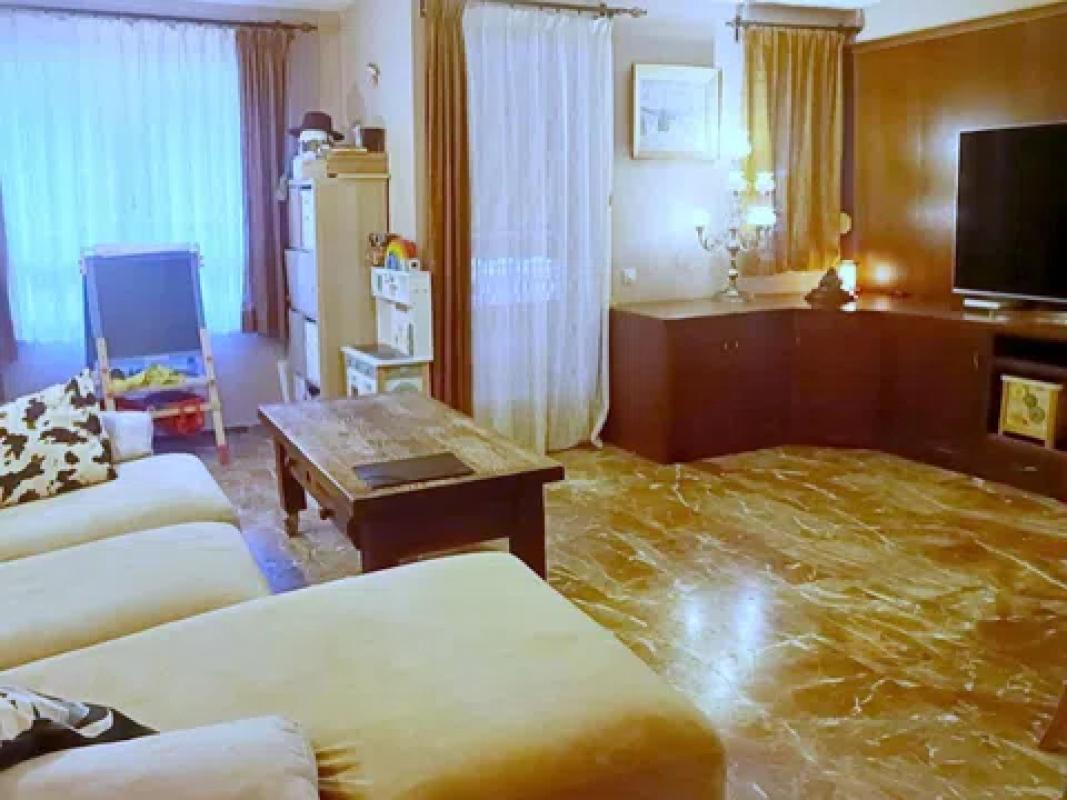 Venta de piso en Barrio Raval Roig-Virgen del Socorro, Alicante / Alacant
photo 1
